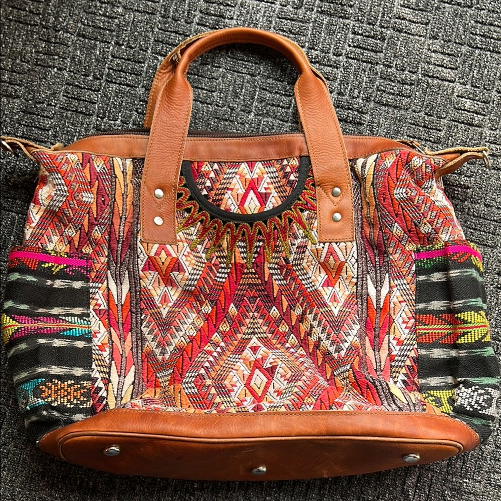 OG Nena & Co CDB (PALM LINED)